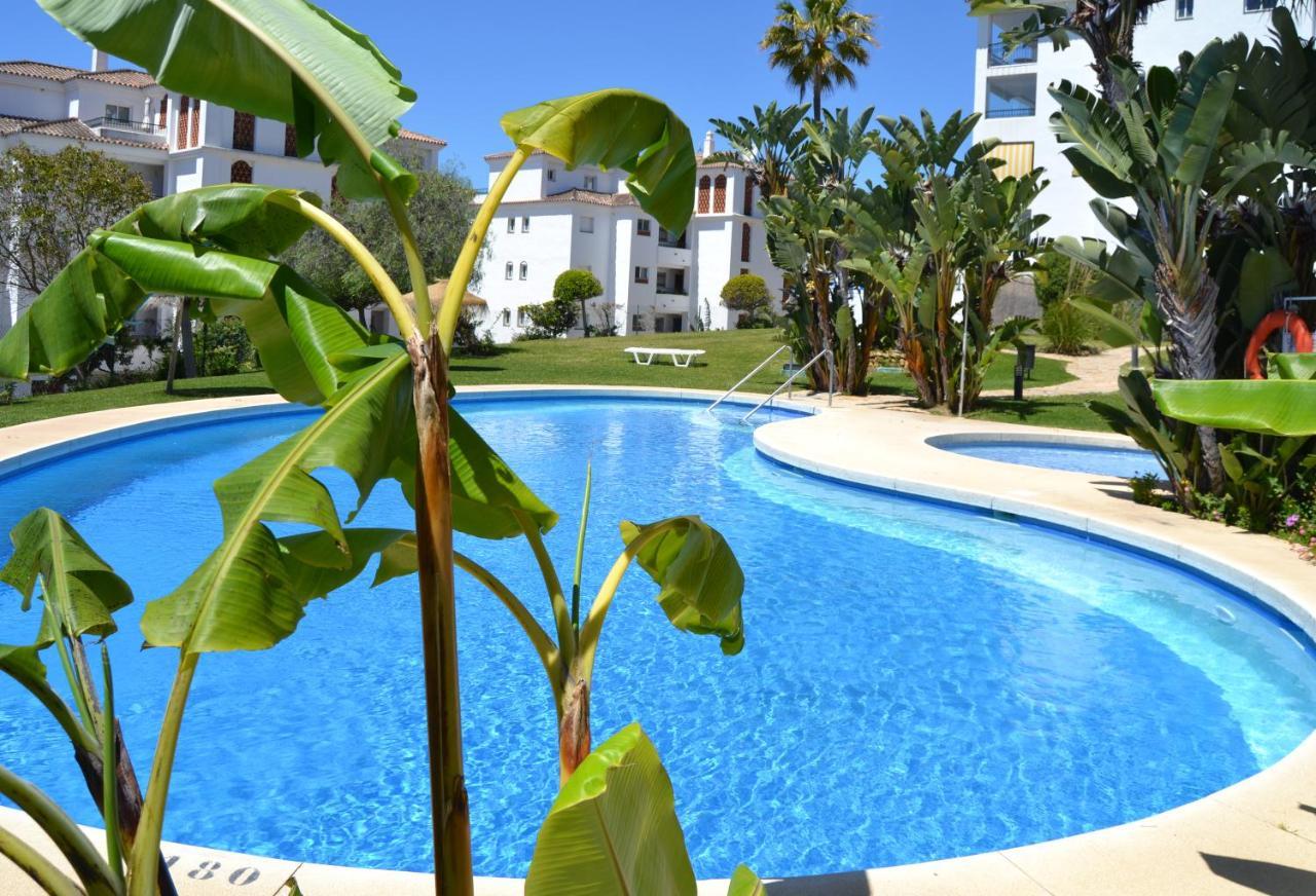 Luxury Garden Apartment - Walking Distance To The Sea Sitio de Calahonda Екстер'єр фото