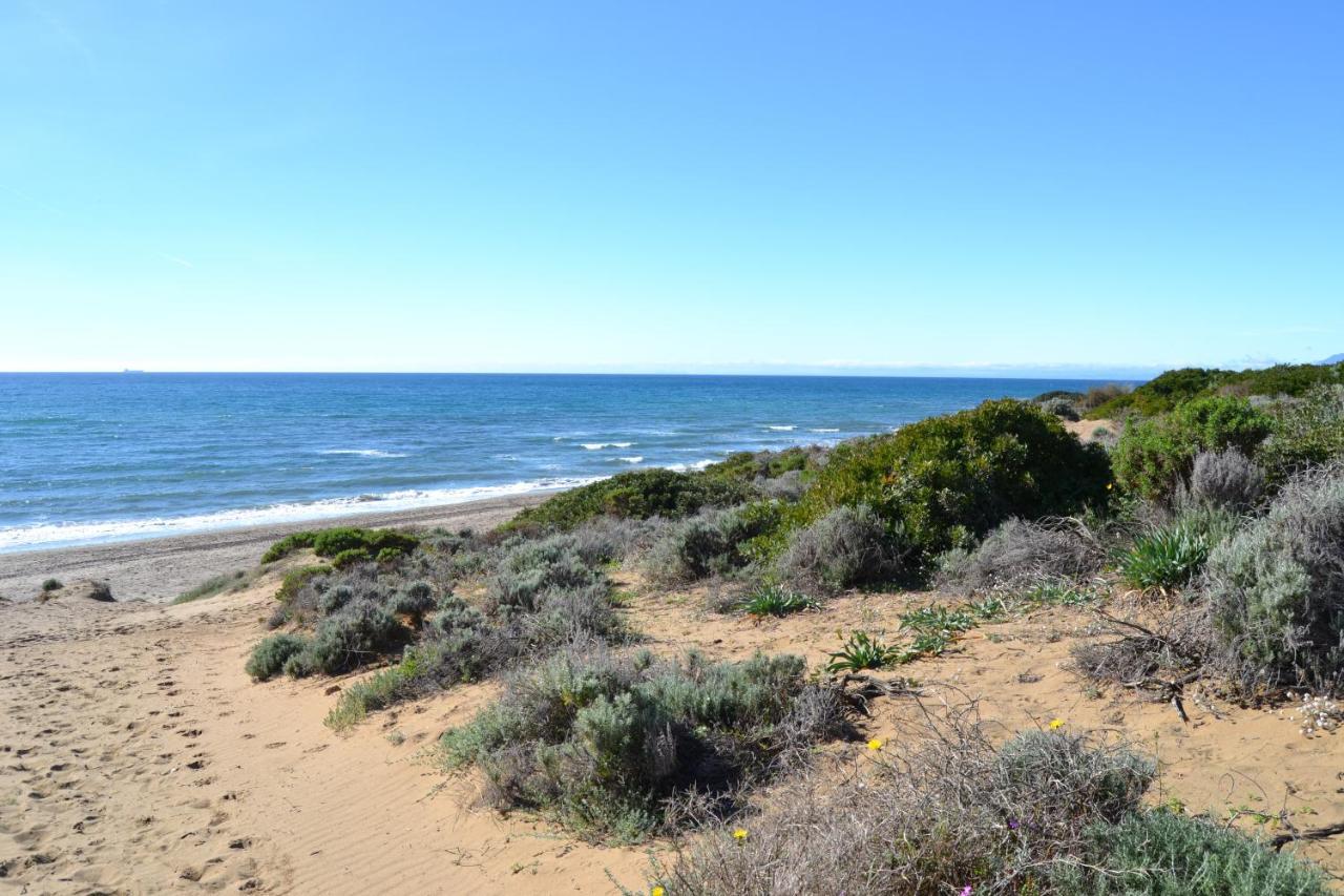 Luxury Garden Apartment - Walking Distance To The Sea Sitio de Calahonda Екстер'єр фото