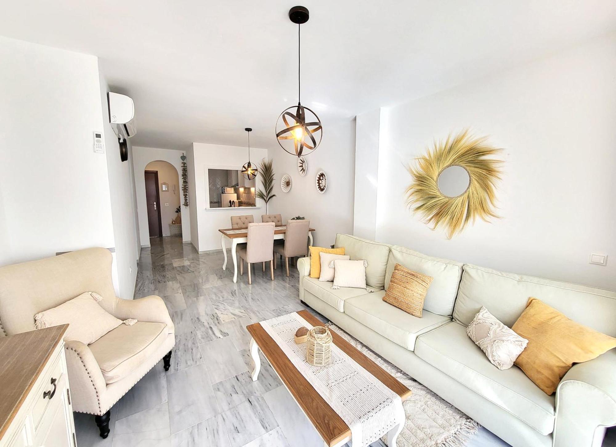 Luxury Garden Apartment - Walking Distance To The Sea Sitio de Calahonda Екстер'єр фото