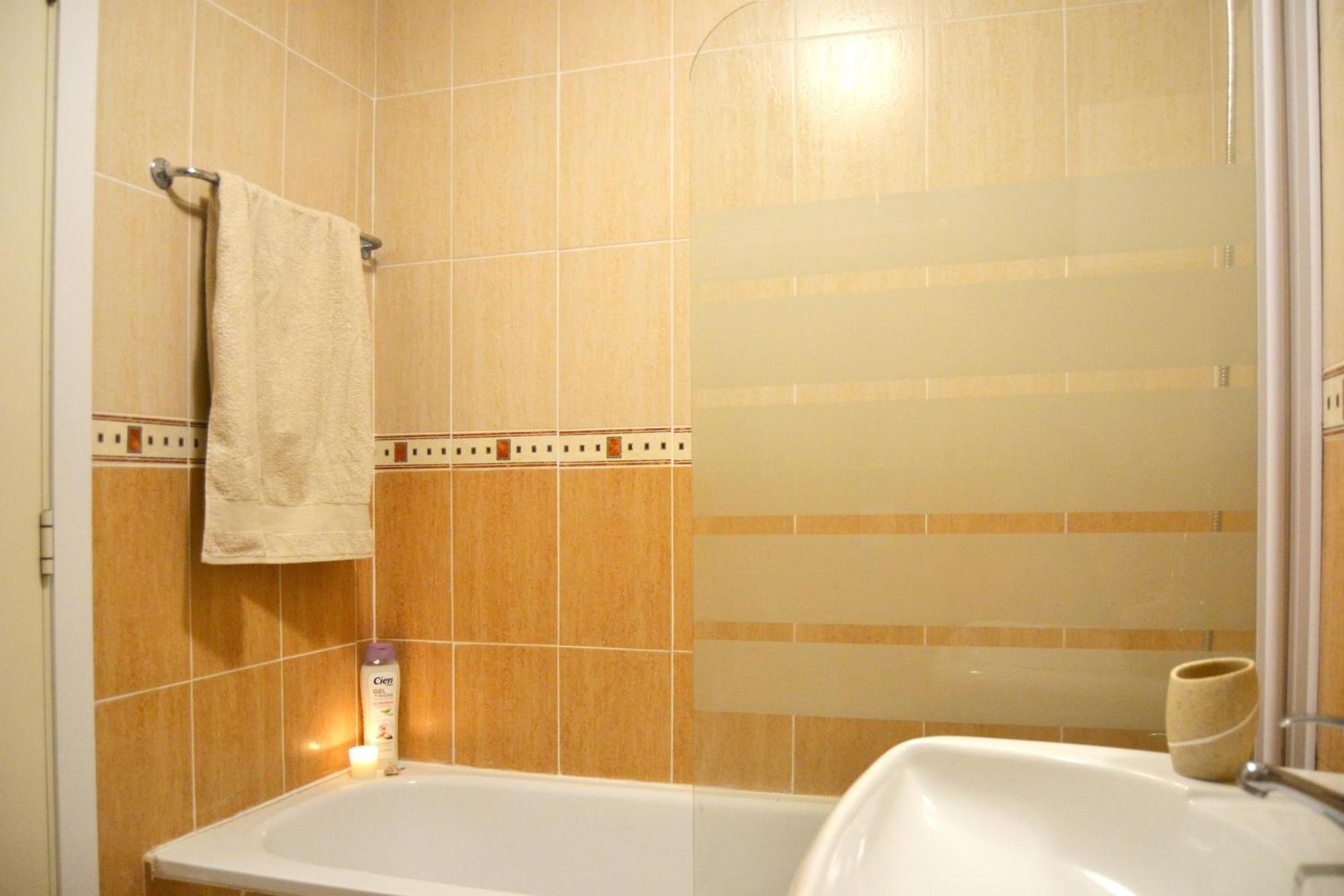 Luxury Garden Apartment - Walking Distance To The Sea Sitio de Calahonda Екстер'єр фото