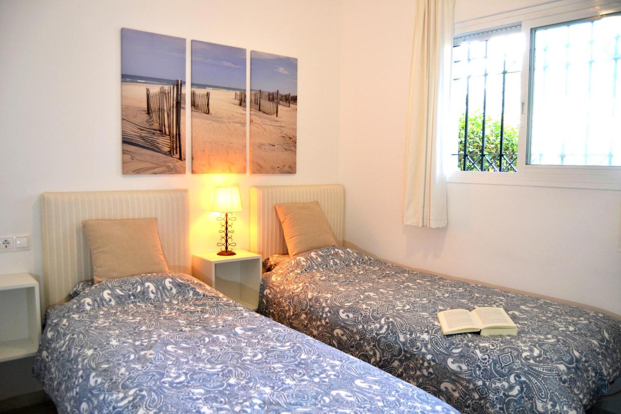 Luxury Garden Apartment - Walking Distance To The Sea Sitio de Calahonda Екстер'єр фото