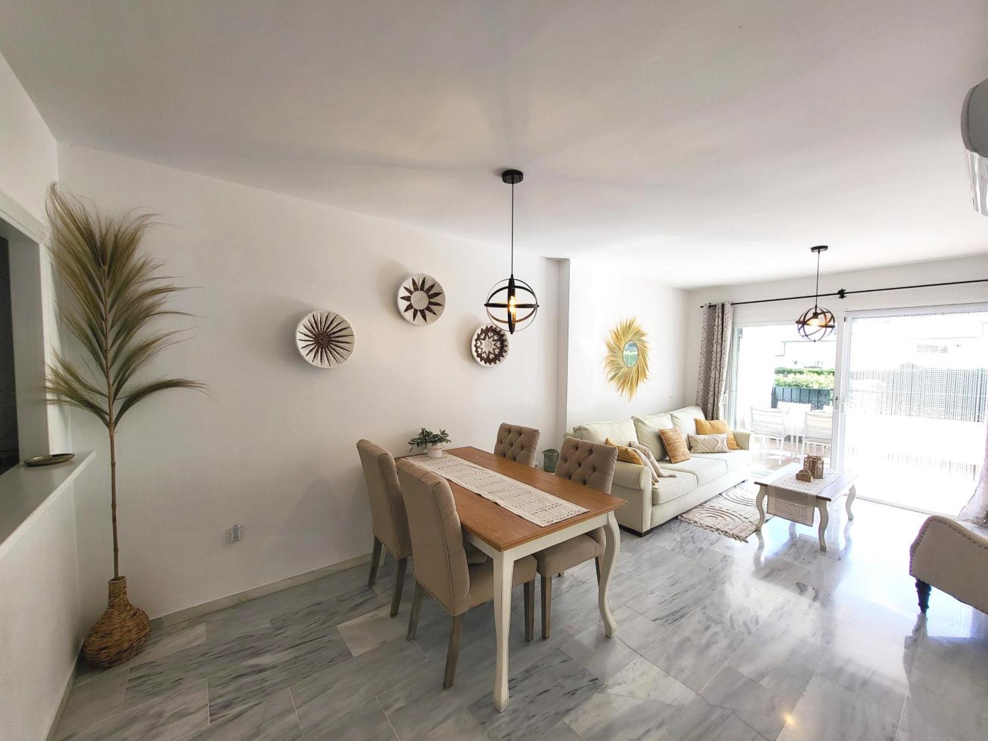 Luxury Garden Apartment - Walking Distance To The Sea Sitio de Calahonda Екстер'єр фото